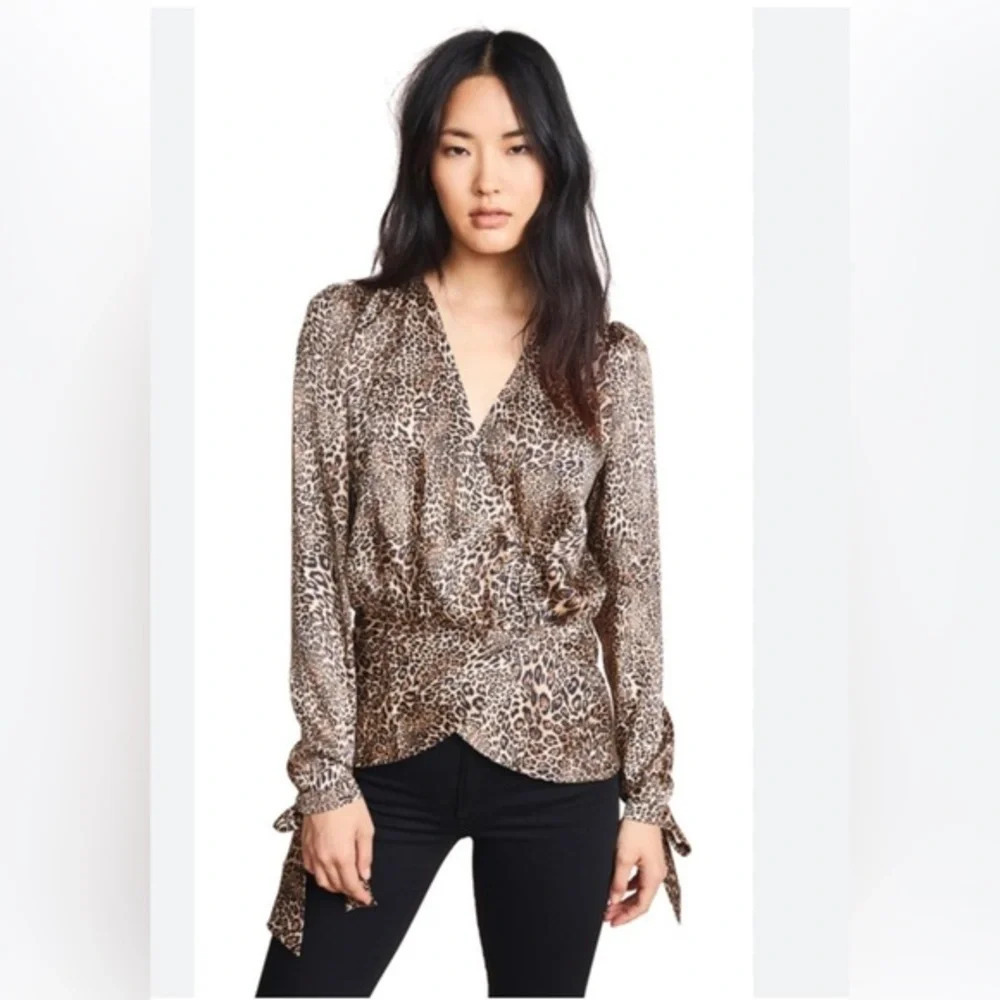 RONNY KOBO CROSELLA LEOPARD PRINT WRAP FRONT LONG SLEEVE BLOUSE SZ M